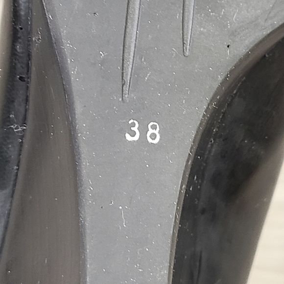 ALDO Black Wedge Round Toe Leather Heels Size 7.5 - Picture 14 of 17